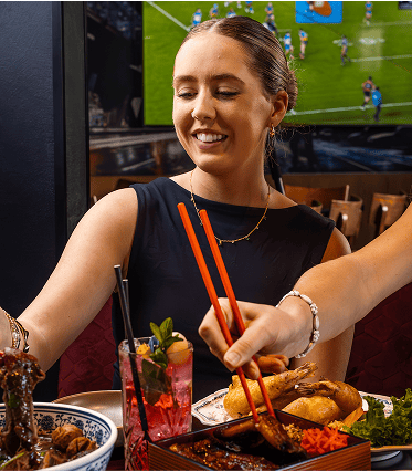 smiling-with-chopsticks